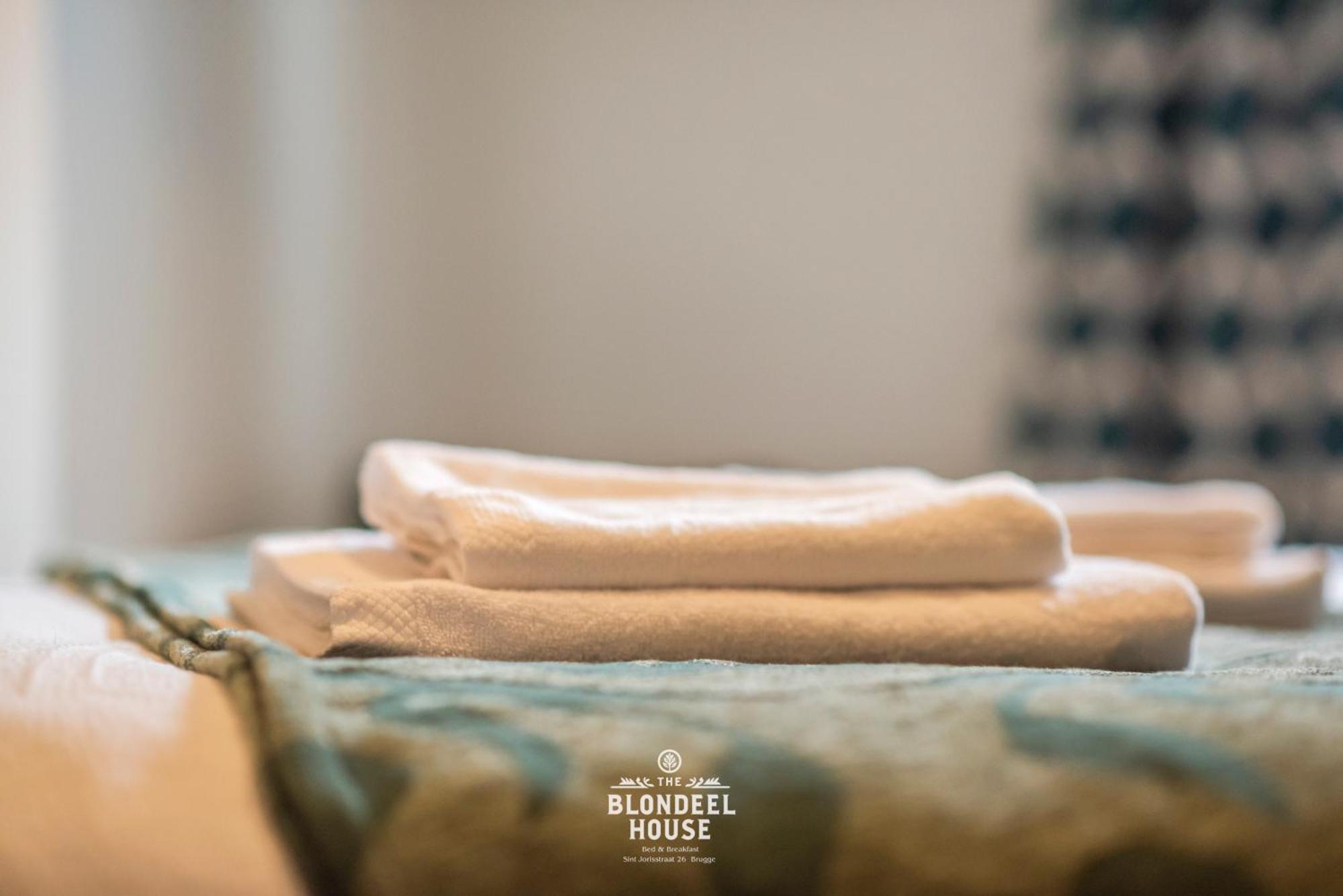 Bed & Breakfast The Blondeel House Brugge Center Esterno foto